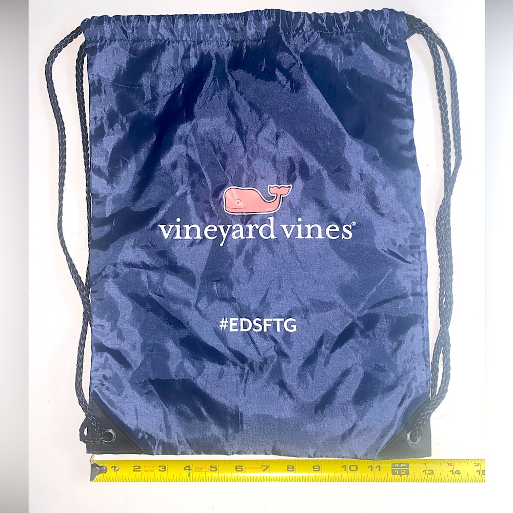 Vineyard Vines Cinch Bag